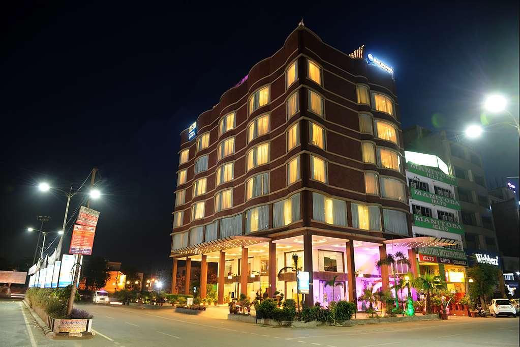 Best Western Merrion Amritsar Exterior photo